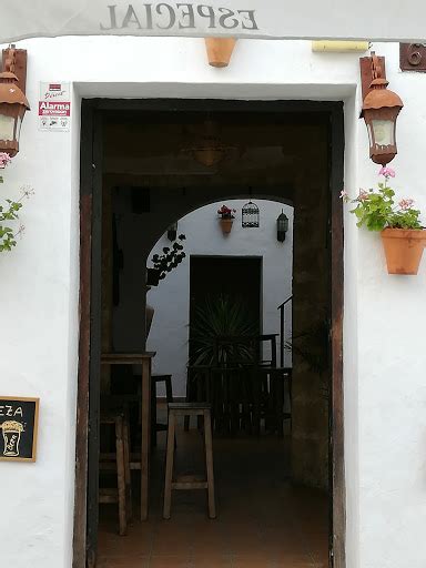 la pepa conil|La Pepa, Calle Ancha 6 in Conil de la Frontera.